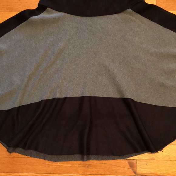 Fever Turtle/Cowl Neck Colorblock Poncho Sweater, size 1X - Picture 5 of 14